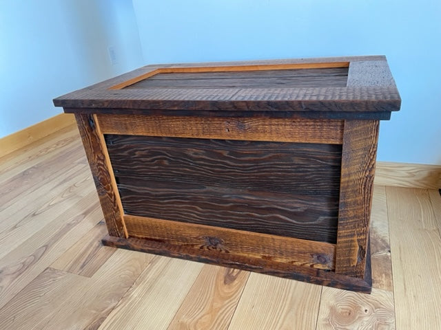 Barn wood box with Livos